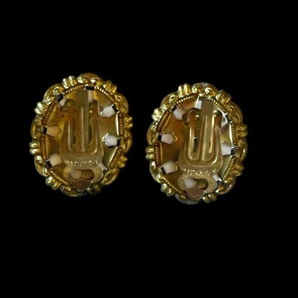 Vintage West Germany Porcelain Clip Earrings - Picture 4 of 5